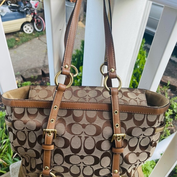 Coach Brown Signature Canvas And Leather Shoulder Bag - Picture 8 of 15